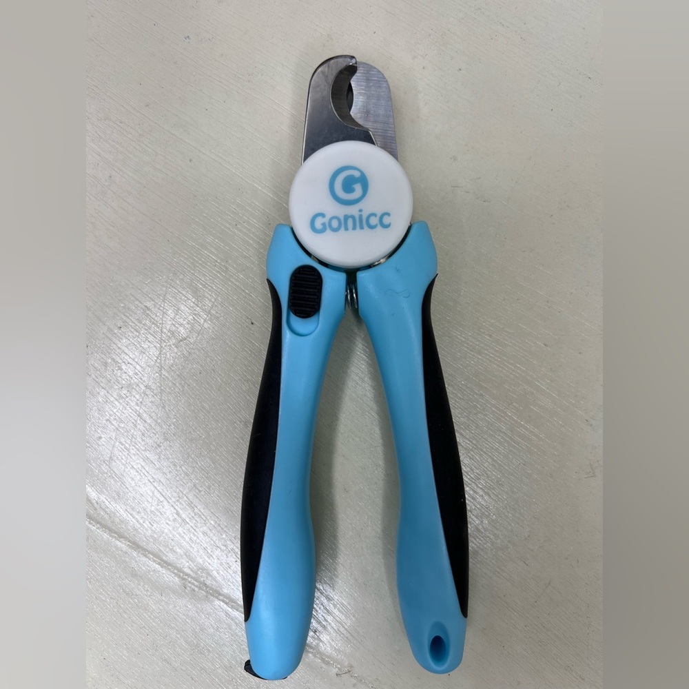 Brand New-Gonicc Dog & Cat Pets Nail Clippers and Trimmers - with Safety Guard
